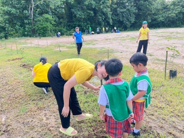 LINE_ALBUM_ปลูกต้นไม้ 9-7-68_250709_74