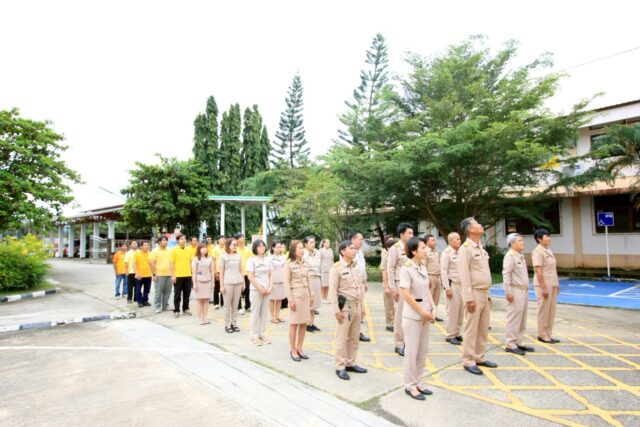 LINE_ALBUM_รูปหมู่_250930_15