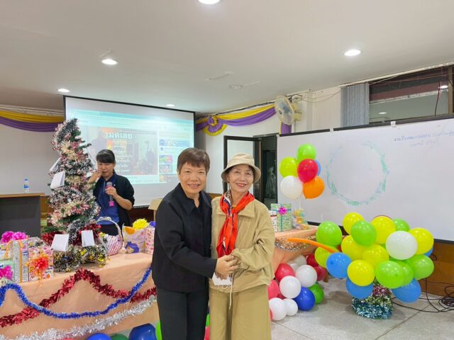 LINE_ALBUM_2569-01-14 กิจกรรมแลกของขวัญ_260115_110