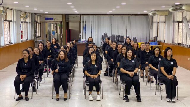 LINE_ALBUM_2569-01-16 จิตอาสาวันครู_260116_144