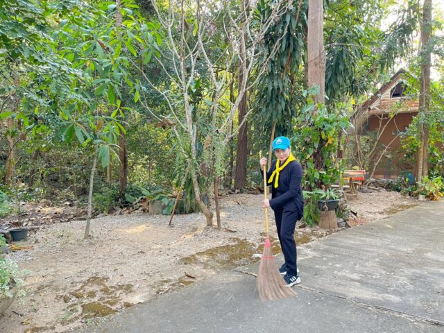 LINE_ALBUM_2569-01-16 จิตอาสาวันครู_260116_56