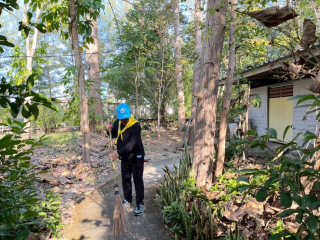 LINE_ALBUM_2569-01-16 จิตอาสาวันครู_260116_64
