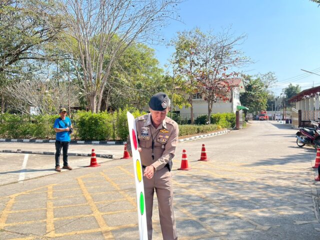 LINE_ALBUM_หนูน้อยปลอดภัยสวมหมวกกันน็อค_260126_29