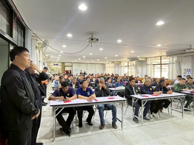 LINE_ALBUM_2569-01-30 กิจกรรมฝึกอบรมดับไฟป่า_260130_140