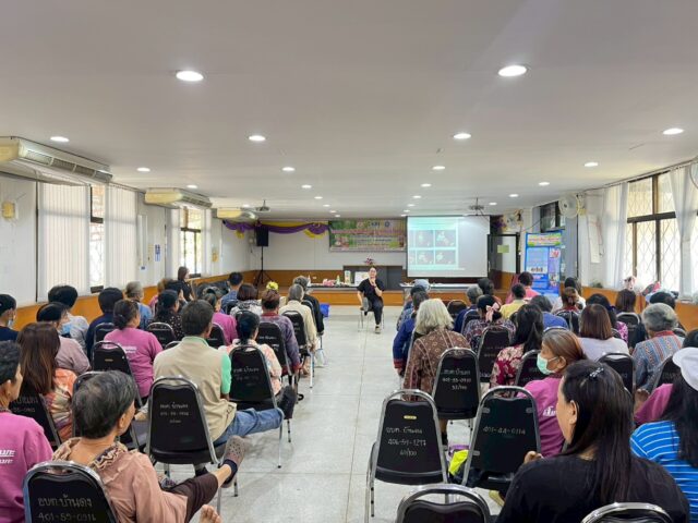 LINE_ALBUM_2569-02-12 กิจกรรมส่งเสริมสุขภาพพอกเข่า_260213_39