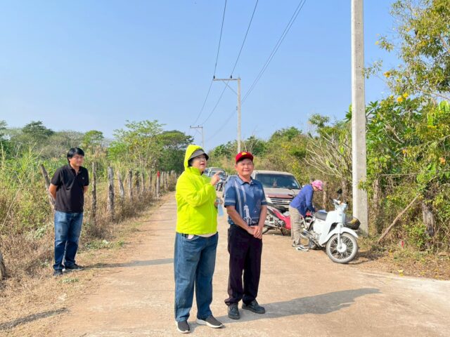 LINE_ALBUM_2569-03-12 ทำแนวกันไฟม.2_260312_22