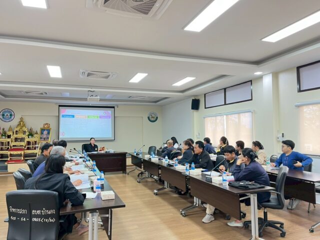 LINE_ALBUM_2569-03-13 ประชุมจัดทำและประสานแผนพัฒนาตำบล_260313_25