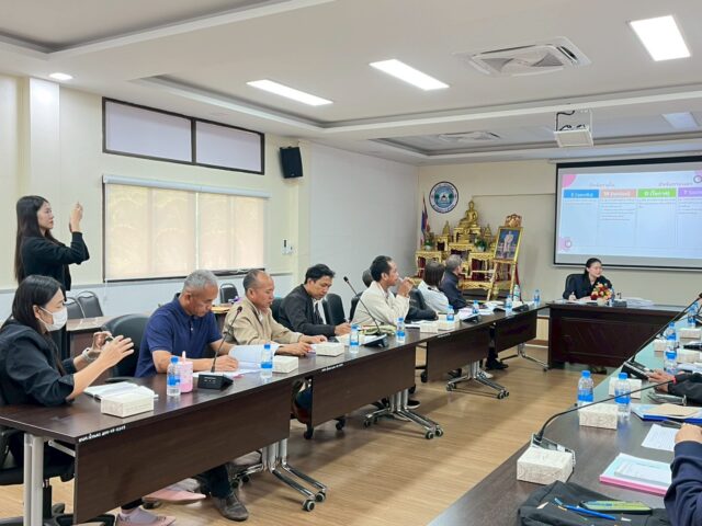 LINE_ALBUM_2569-03-13 ประชุมจัดทำและประสานแผนพัฒนาตำบล_260313_27