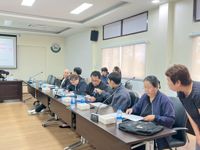 LINE_ALBUM_2569-03-13 ประชุมจัดทำและประสานแผนพัฒนาตำบล_260313_6