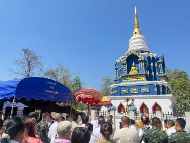 LINE_ALBUM_2569-03-18 ยกฉัตรยอดพระธาตุ ณ ที่พักสงฆ์บ้าน_260318_25