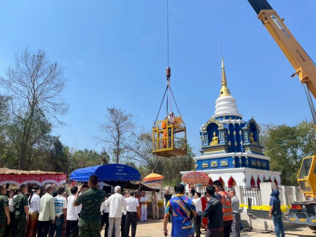 LINE_ALBUM_2569-03-18 ยกฉัตรยอดพระธาตุ ณ ที่พักสงฆ์บ้าน_260318_30