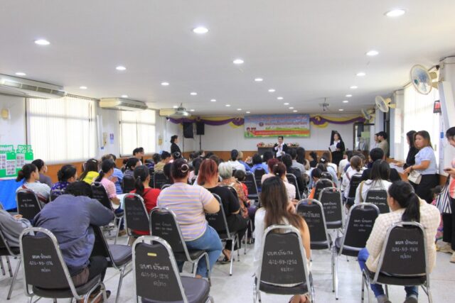 LINE_ALBUM_งานประชุมผู้ปกครอง ปฐมนิเทศ 27369_260327_102