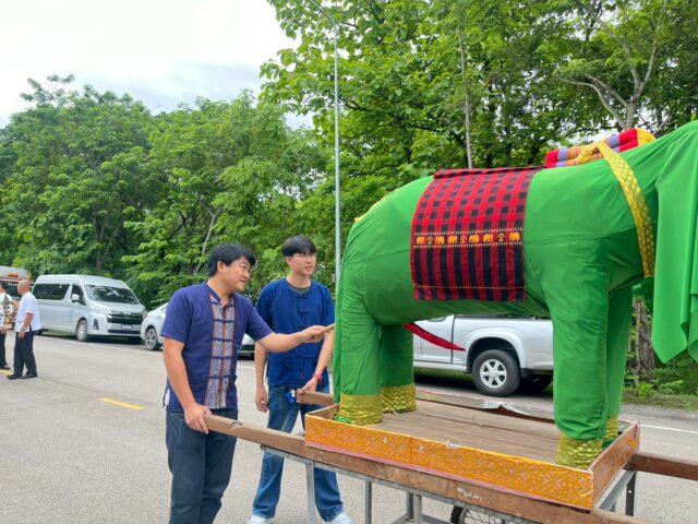 LINE_ALBUM_2569-06-11 จัดขบวนแห่สักการบูชาศาลหลักเมือง_260611_15