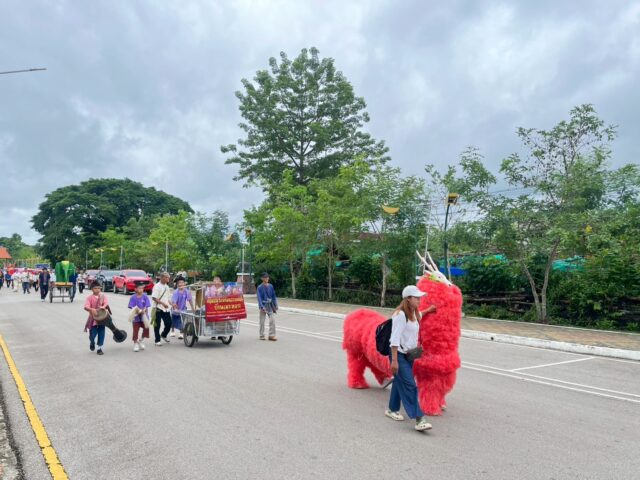 LINE_ALBUM_2569-06-11 จัดขบวนแห่สักการบูชาศาลหลักเมือง_260611_79